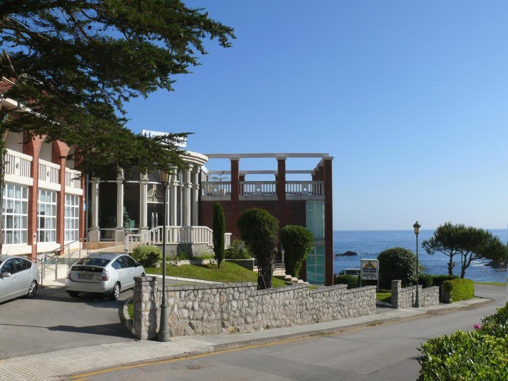 Hotel Torre Cristina Noja Esterno foto
