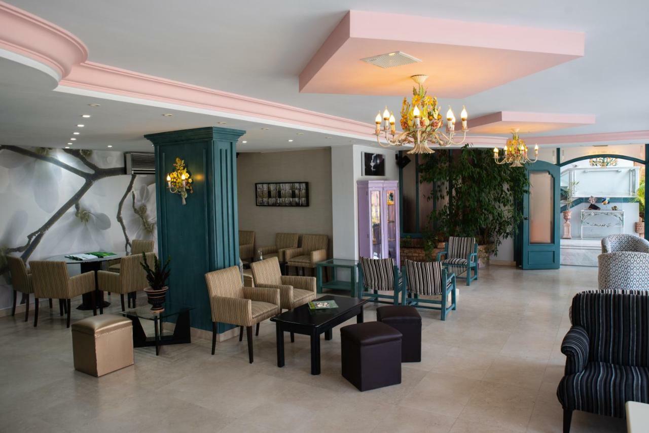 Hotel Torre Cristina Noja Esterno foto